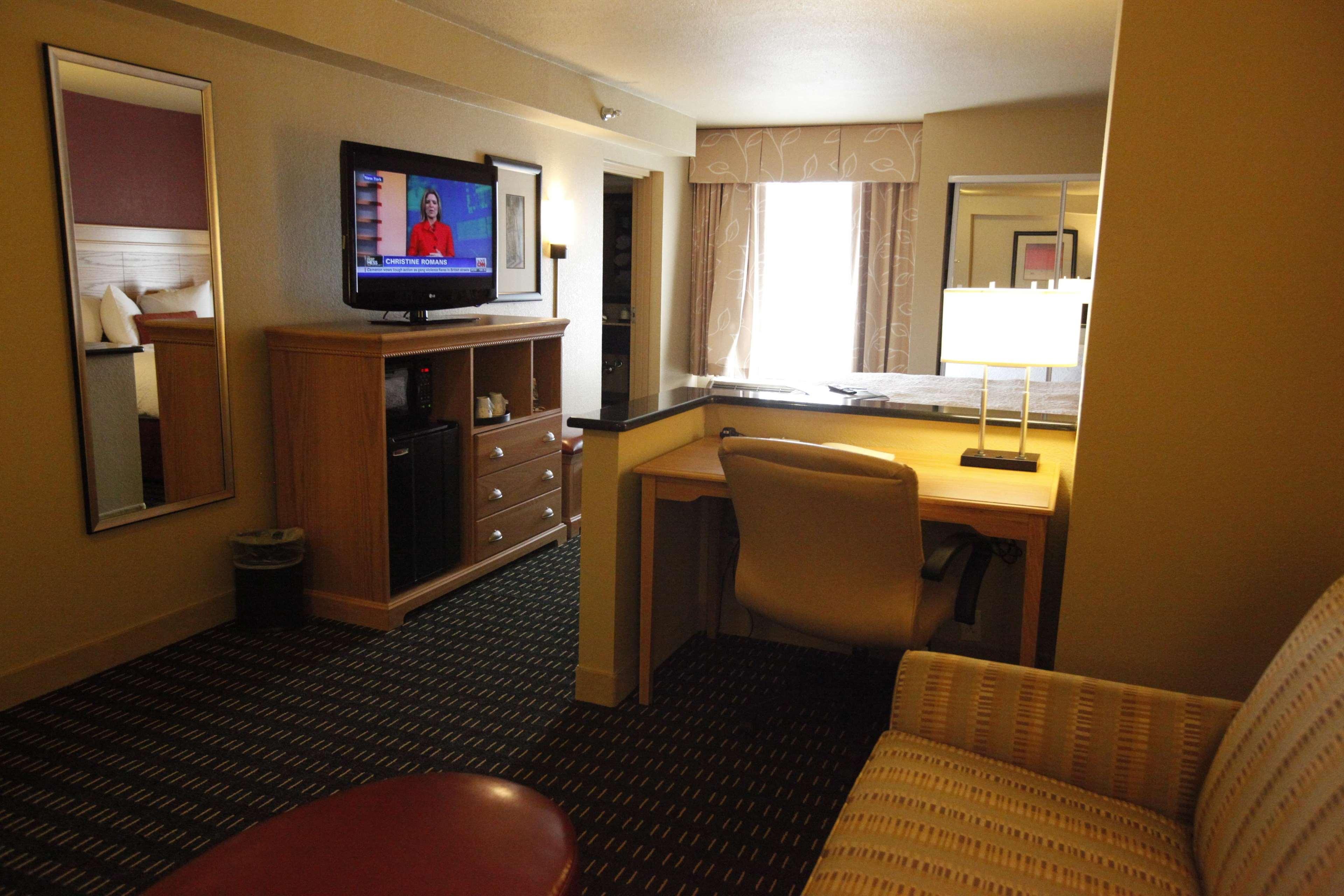 Hampton Inn Pensacola-Airport Oda fotoğraf