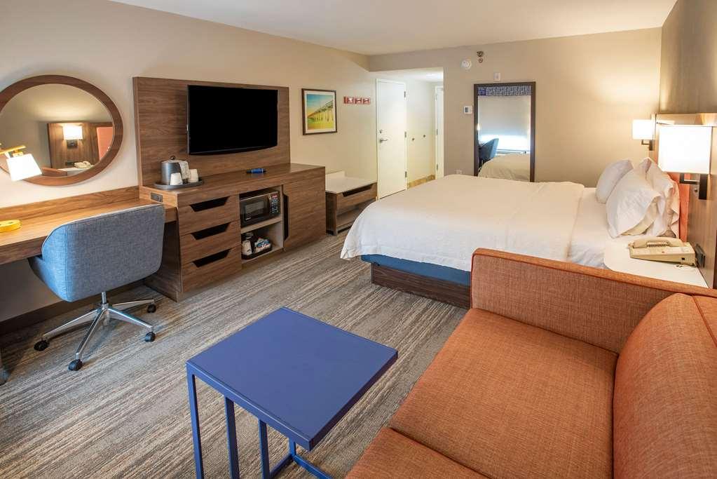 Hampton Inn Pensacola-Airport Oda fotoğraf
