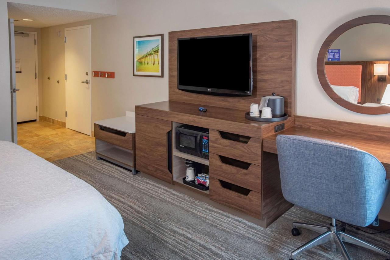 Hampton Inn Pensacola-Airport Dış mekan fotoğraf